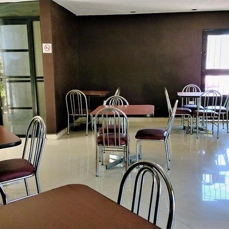 Laguna Inn Torreón Exteriör bild