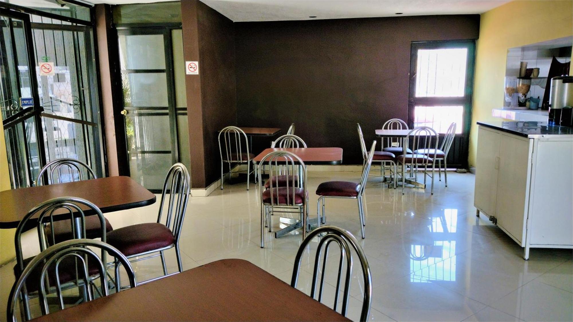 Laguna Inn Torreón Exteriör bild